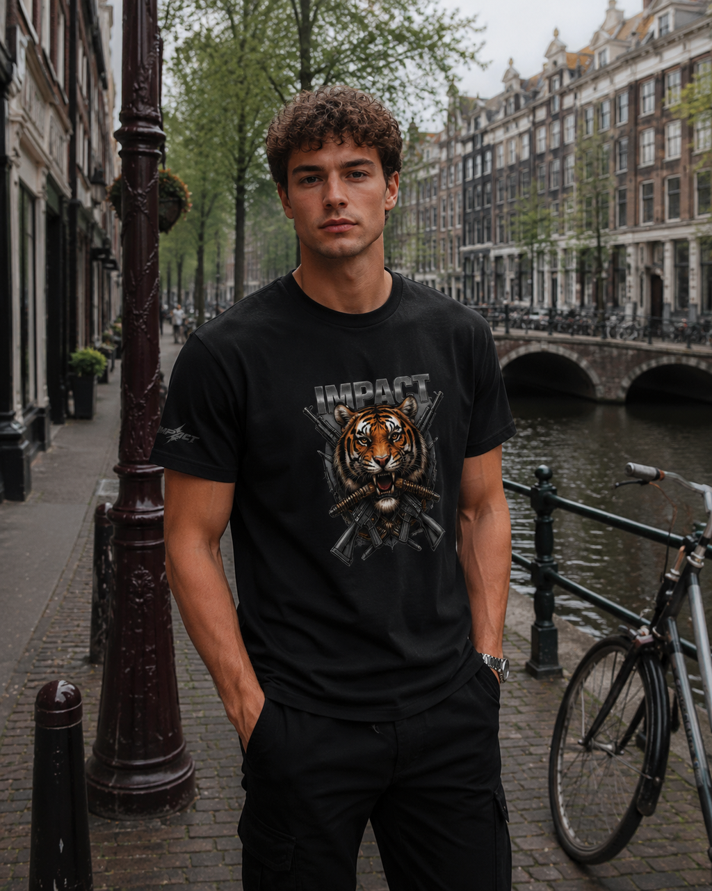 "Vintage Tiger Graphic Tee – Bold & Fierce"